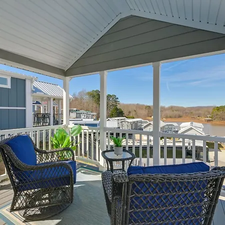 Boat And Fish Waterfront Gem In Sherrills Ford!